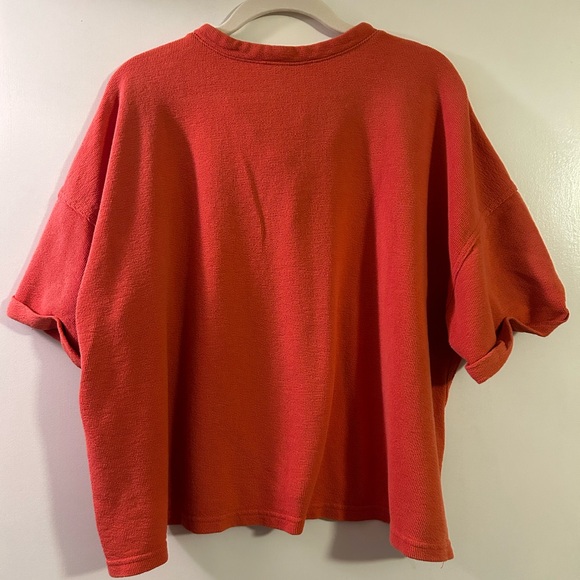 Universal Thread Red Button-Down Top - Picture 4 of 5